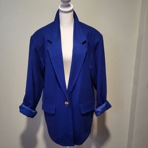 Adolfo International